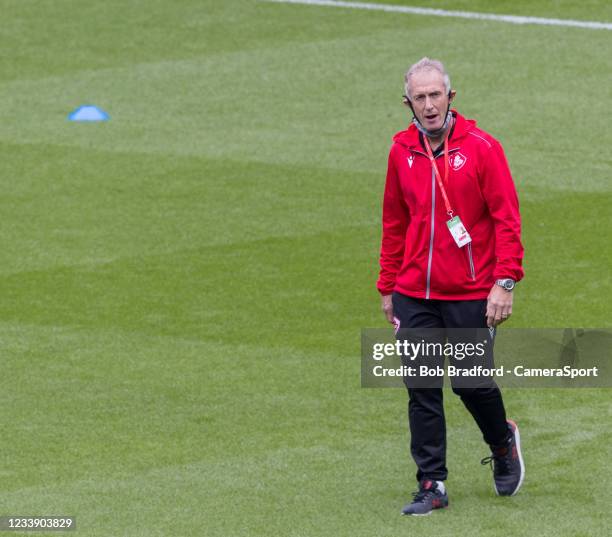 Canada's Senior Assistant Coach Rob Howley during the Rugby Summer Series match between England and Canada at Twickenham Stadium on July 10, 2021 in...
