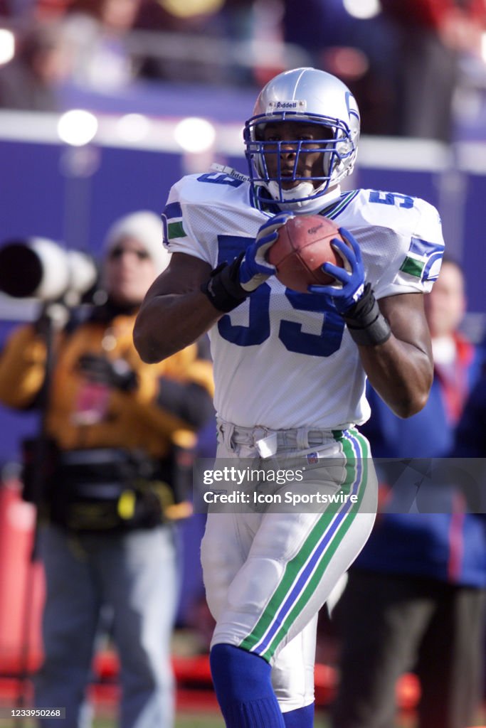Terry Rennaker Seahawks Tim Terry of the Seattle Seahawks before the Seahawks 27-24 loss to ...