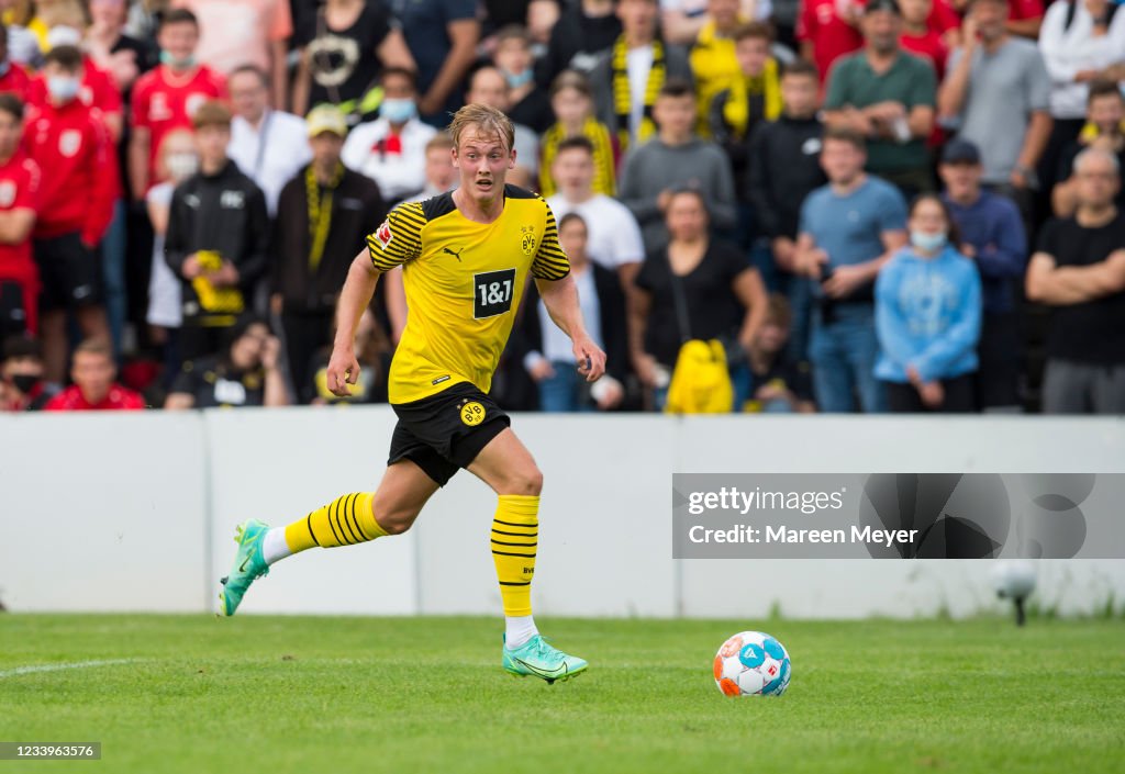 FC Giessen v Borussia Dortmund - Pre-Season Match Bundesliga