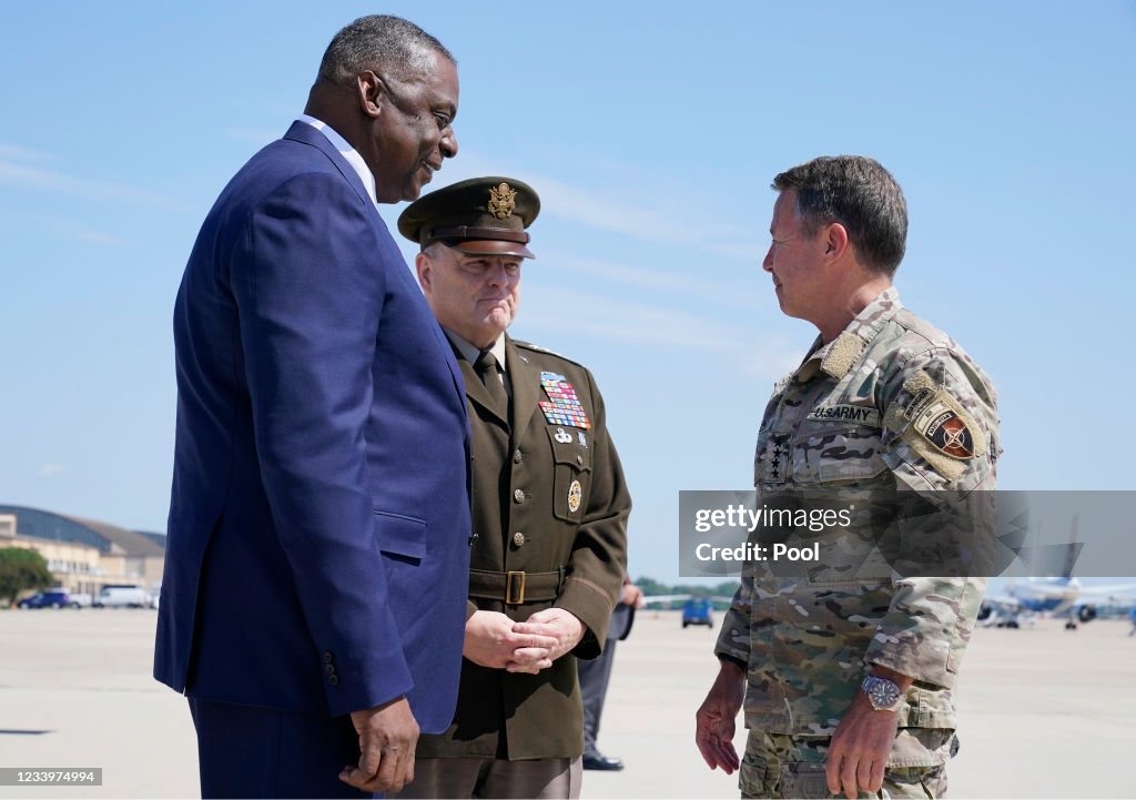 Austin Rooks Military Secretary of Defense Lloyd Austin , and Joint Chiefs Chairman Gen ...