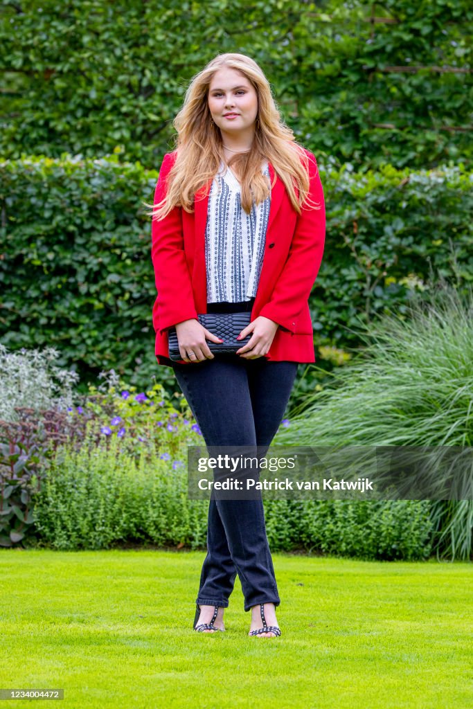 Dutch Royal Family Summer Photo Call At Huis Ten Bosch Palace