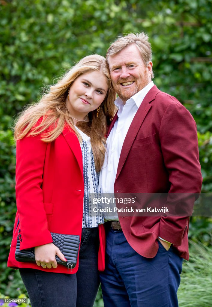 Dutch Royal Family Summer Photo Call At Huis Ten Bosch Palace