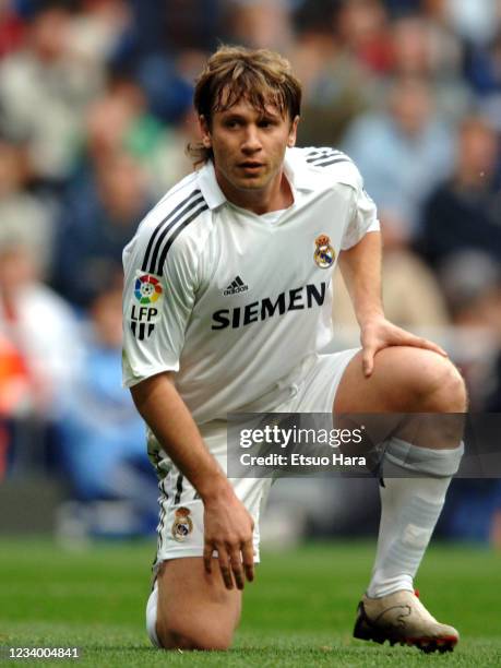 Antonio Cassano of Real Madrid in action during the La Liga match between Real Madrid and Malaga at the Estadio Santiago Bernabeu on April 23, 2006...