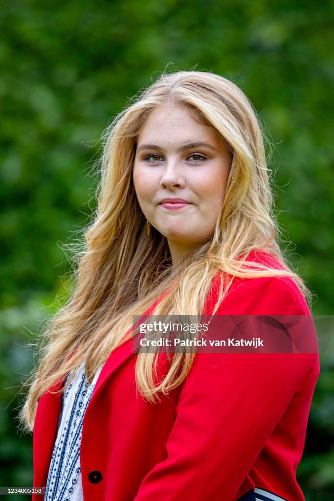 Dutch Royal Family Summer Photo Call At Huis Ten Bosch Palace