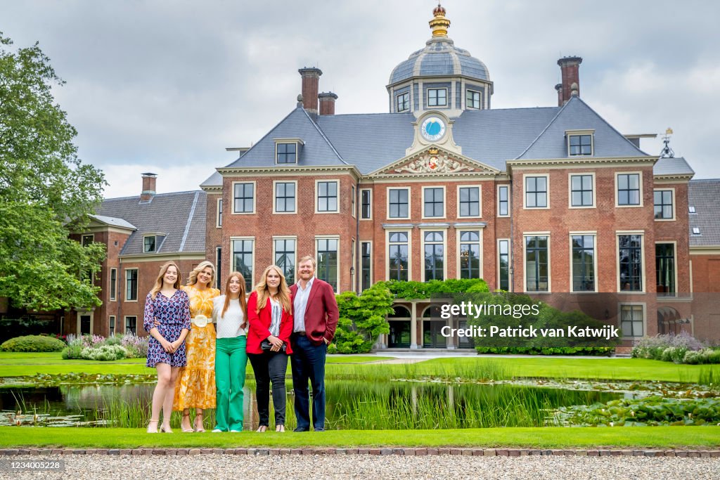 Dutch Royal Family Summer Photo Call At Huis Ten Bosch Palace