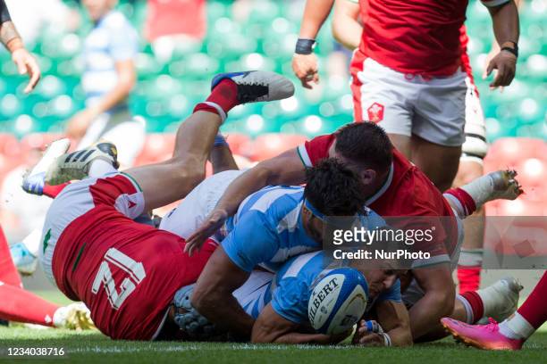 Tomas Cubelli controls the ball during the 2021 Summer Internationals match between Wales and Argentina at Principality Stadium.
