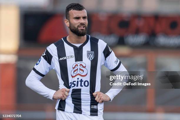 Rai Vloet of Heracles Almelo looks on during the Pre-Season Friendly match between FC Volendam and Heracles Almelo at Kras Stadion on July 16, 2021...