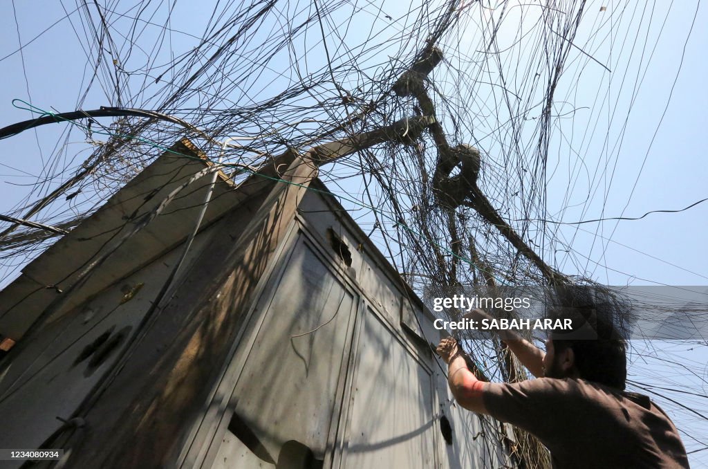 IRAQ-ENERGY-ELECTRICITY-POLITICS-ECONOMY