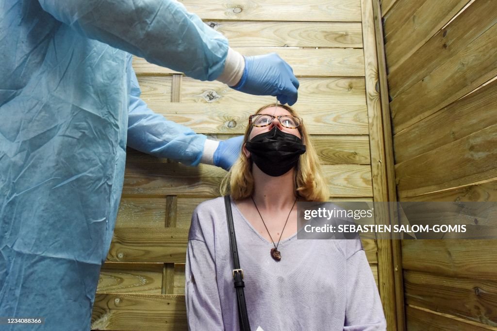 FRANCE-HEALTH-VIRUS-RESTRICTIONS