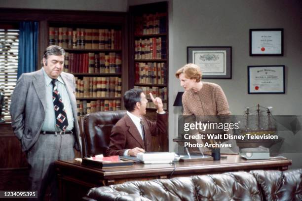 Los Angeles, CA Barney Martin, Tony Randall, Allyn Ann McLerie appearing in the ABC tv series 'The Tony Randall Show', episode 'Case: Terwillger vs...