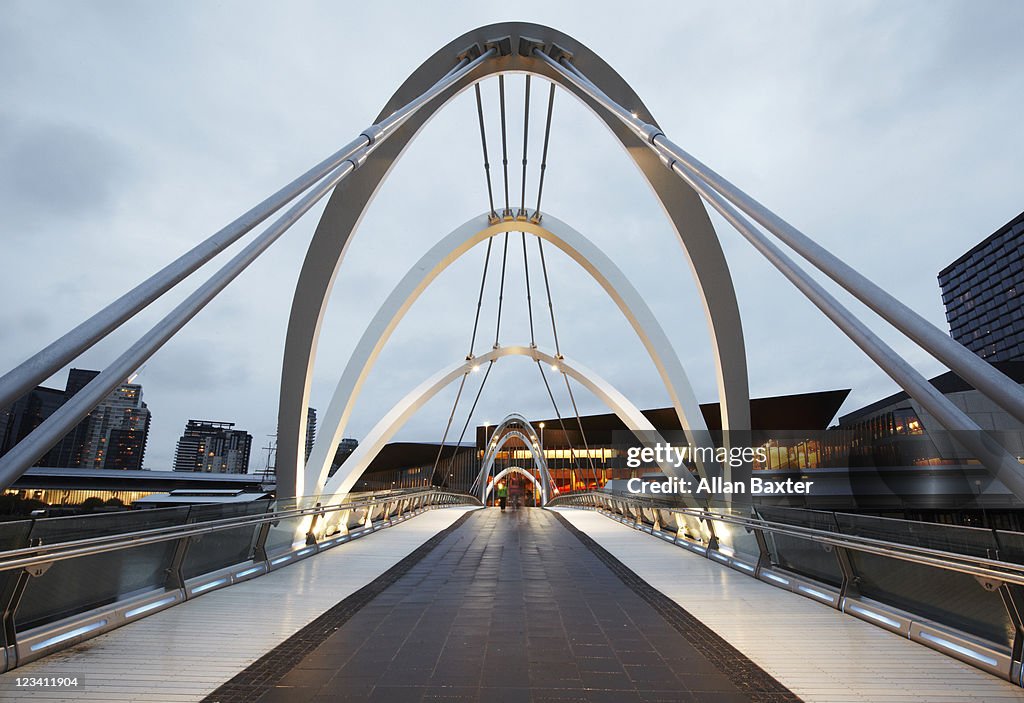 Seafarers bridge at dusk