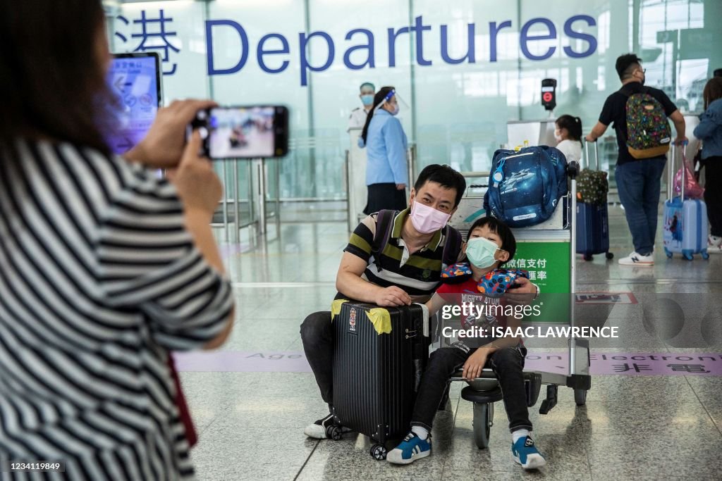 HONG KONG-CHINA-BRITAIN-POLITICS-IMMIGRATION