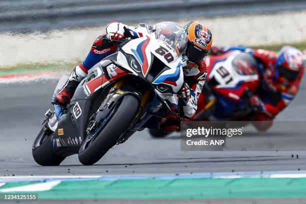 Michael van der Mark on his BMW during free practice in preparation for the Superbike World Championship. ANP VINCENT JANNINK