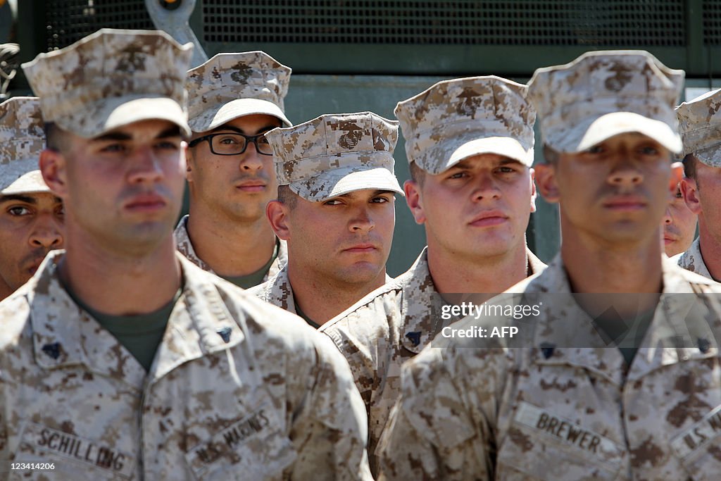 Marines and sailors maintain formation w