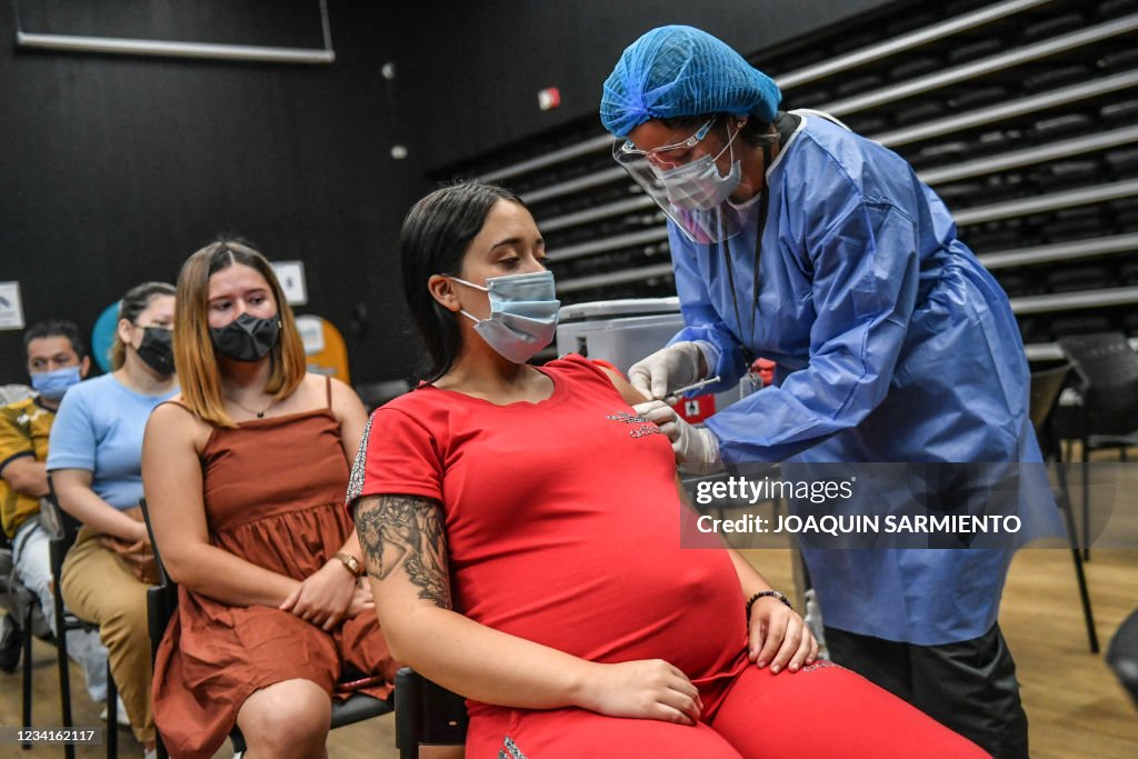 COLOMBIA-HEALTH-VIRUS-VACCINE