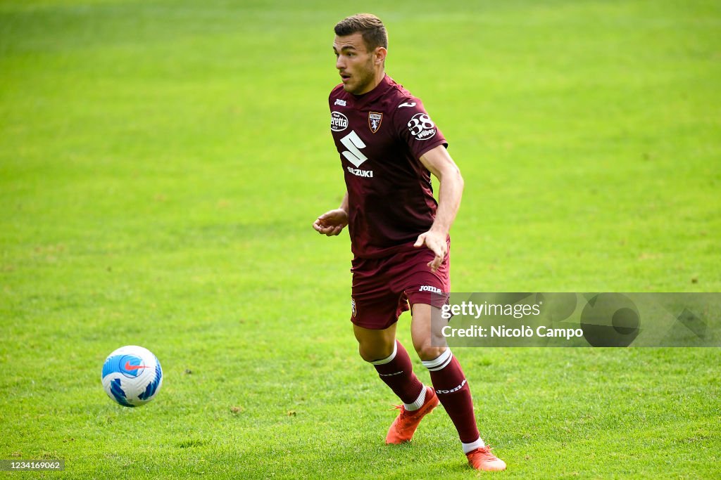 Alessandro Buongiorno of Torino FC in action during the pre-...
