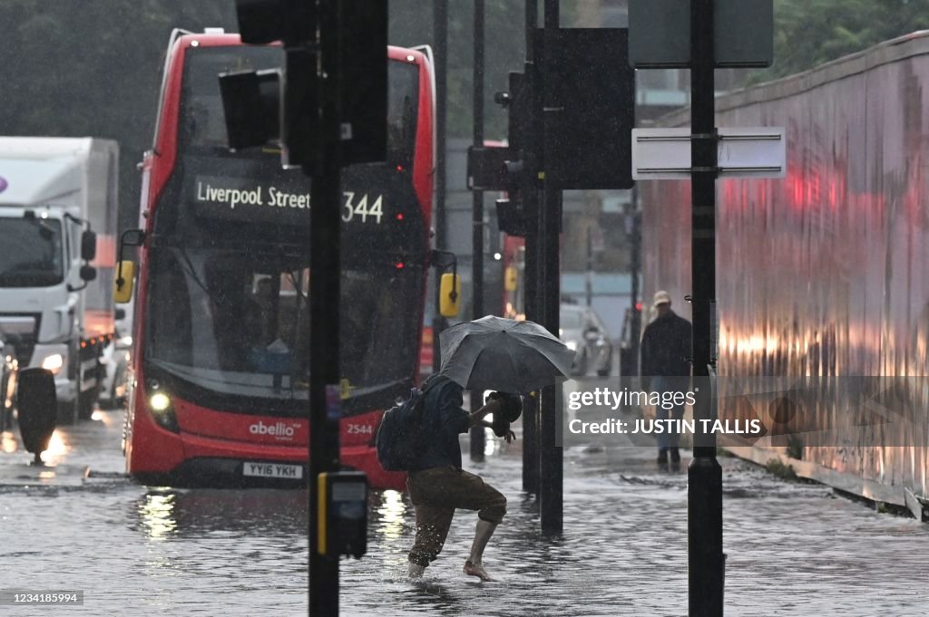 BRITAIN-WEATHER-FLOODING