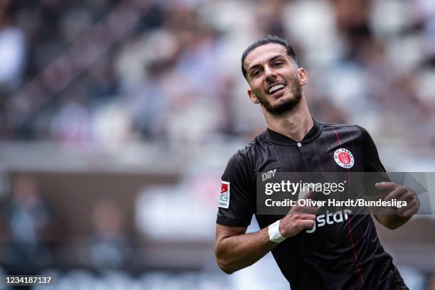 Leart Paqarada of FC St. Pauli reacts during the Second Bundesliga match between FC St. Pauli and Holstein Kiel at Millerntor Stadium on July 25,...