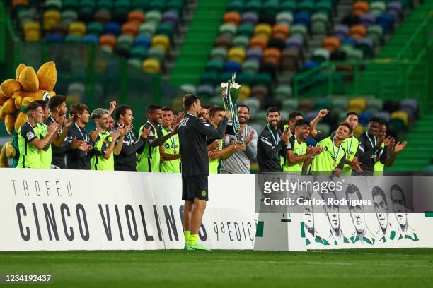 Sporting CP players with Cinco Violinos Trophy after the Pre-Season Friendly match Cinco Violinos Trophy between Sporting CP and Olympique Lyonnais...