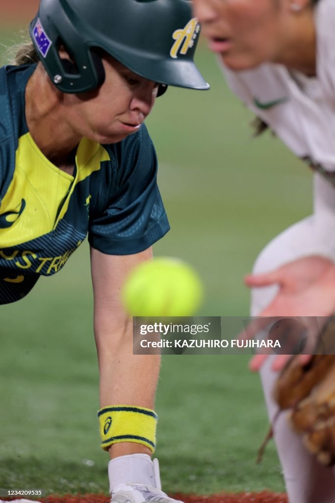 SOFTBALL-OLY-2020-2021-TOKYO-MEX-AUS