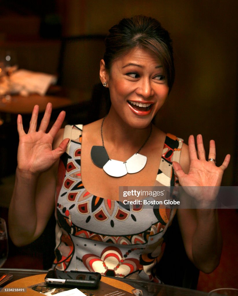 Frances Reed Reporter TV news anchor Frances Rivera lunches with friends at The Bristol ...