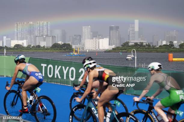 Rainbow during the Olympic triathlon in the Odaiba Marine Park. ANP OLAF KRAAK