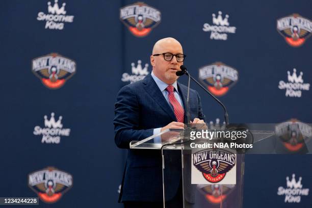 Executive Vice President of Basketball Operations David Griffin of the New Orleans Pelicans talks during the New Orleans Pelicans introductory press...