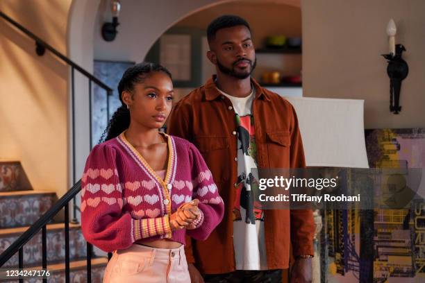 Daddy Lessons" - Vivek dreads telling his parents about his expulsion. Dre questions Zoey's recent choices. This episode of "grown-ish" airs...