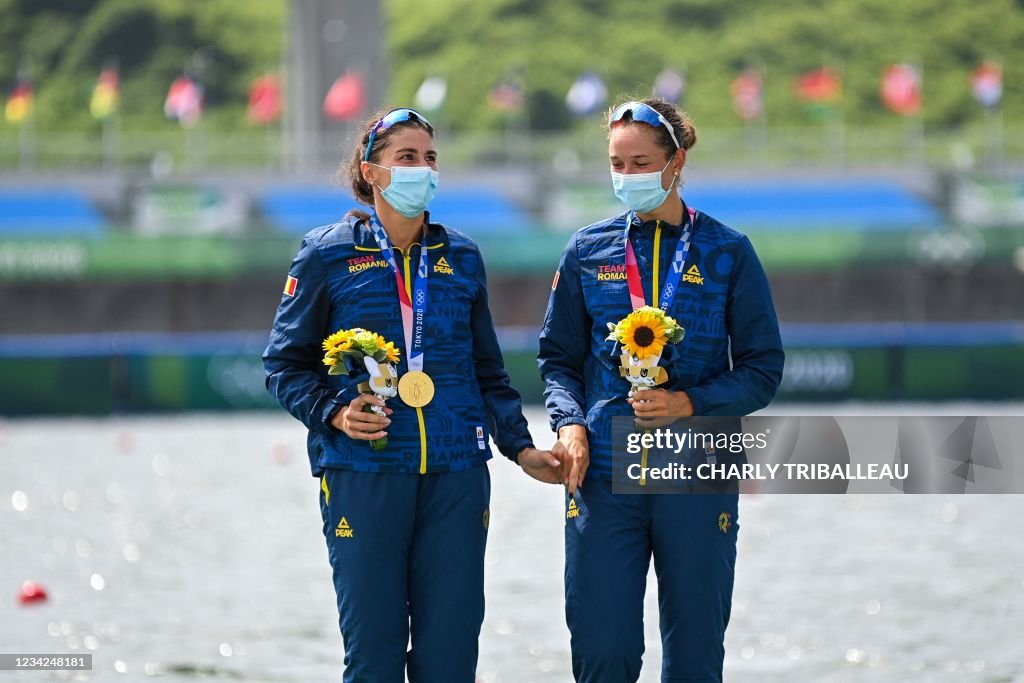 ROWING-OLY-2020-2021-TOKYO-PODIUM