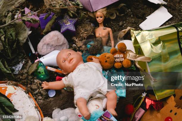 Destroyed Items Flood Destroyed Photos and Premium High Res Pictures - Getty Images