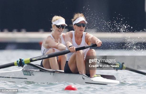 Gowler 6,374 Rowing Finals Stock Photos, High-Res Pictures, and Images - Getty ...