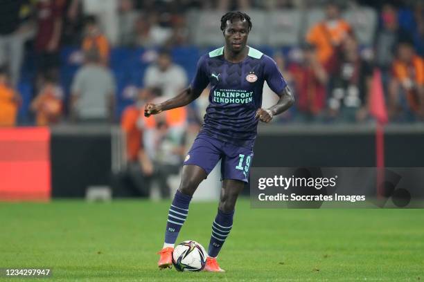 Bruma of PSV during the UEFA Champions League match between Galatasaray v PSV at the Turk Telekom Stadium on July 28, 2021 in Istanbul Turkey