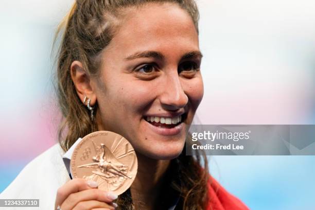 Bronze medalist Simona Quadarella of Team Italy poses during the medal ceremony for the Womens 800m Freestyle Final at Tokyo Aquatics Centre on July...
