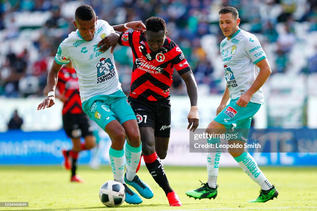Leon v Club Tijuana - Torneo Grita Mexico A21 Liga MX