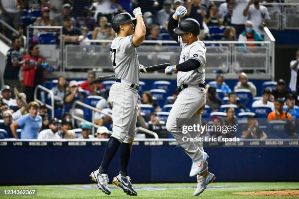 Eric Rizzo 71 Eric Rizzo Stock Photos, High-Res Pictures, and Images - Getty Images