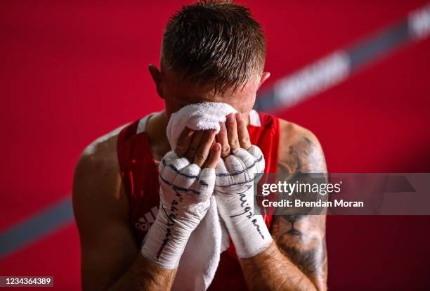 419 Kurt Walker Boxer Stock Photos, HighRes Pictures, and Images