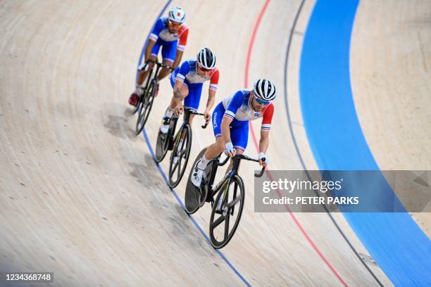 Members of the France team take part in a cycling track training session during the Tokyo 2020 Olympic Games at Izu Velodrome in Izu on August 1,...