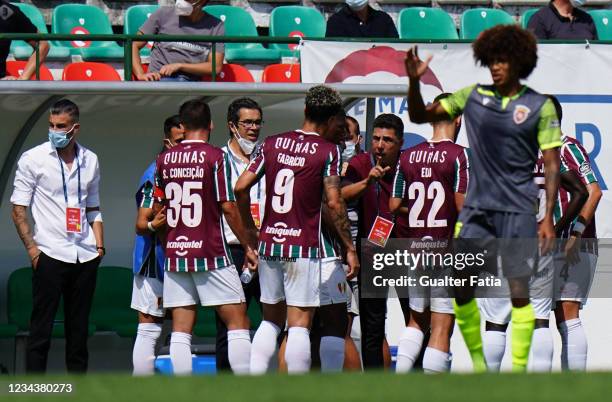 Rui Santos of Estrela Da Amadora talks with players during the Allianz Cup match between Estrela Da Amadora and FC Penafiel at Estadio Jose Gomes on...