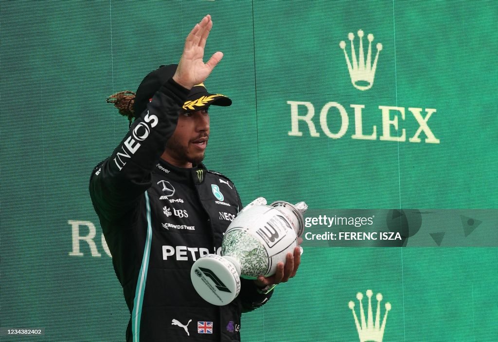 AUTO-PRIX-F1-HUN-PODIUM