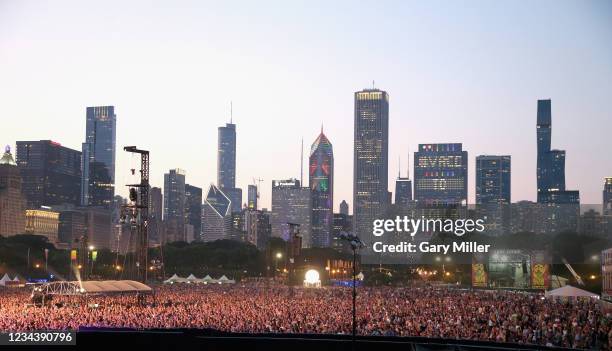 View of the audience as the Foo Fighters perform on the last day of Lollapalooza at Grant Park on August 1, 2021 in Chicago, Illinois.