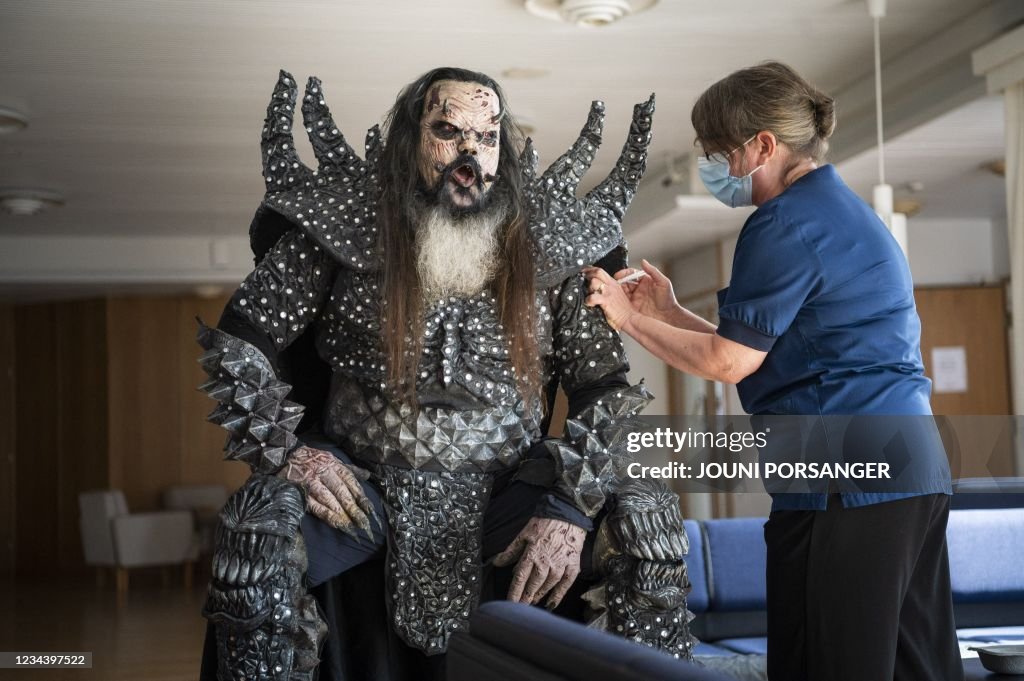 FINLAND-HEALTH-VIRUS-MUSIC-LORDI-VACCINATION