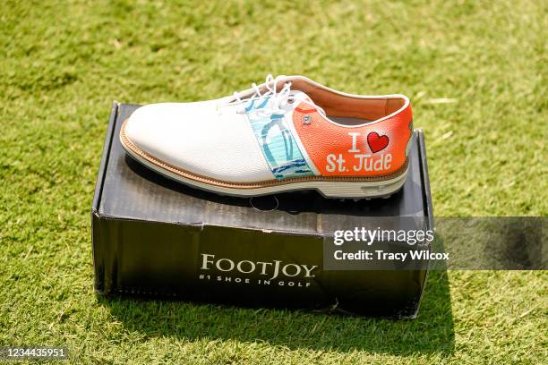 In collaboration with FootJoy and St. Jude Childrens Research Hospital, FedEx provided two patients, the opportunity to help design custom FootJoy...