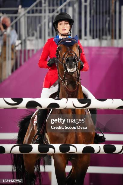 Jessica Springsteen riding Don Juan van de Donkhoeve during the Jumping Individual Qualifier at Equestrian Park on August 3, 2021 in Tokyo, Japan.