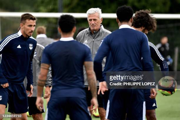Girondins de Bordeaux's newly appointed Bosnian-Swiss headcoach Vladimir Petkovic conducts a training session at the club's training ground in Le...