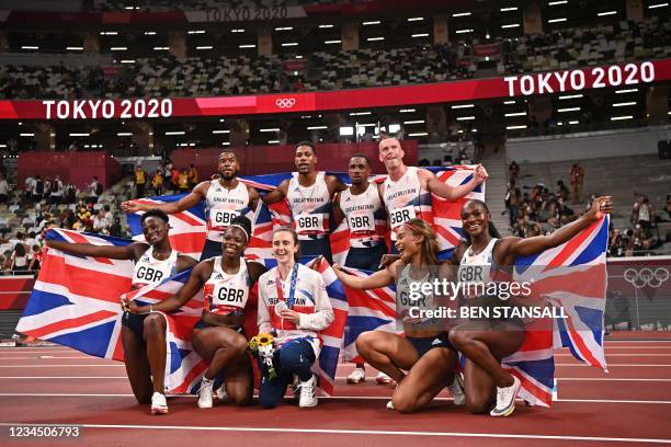 Second-placed in the women's 400m final Britain's Laura Muir poses with Britain's women teammates Daryll Neita, Asha Philip, Imani Lansiquot and Dina...