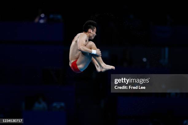 Can Yuan of Team China competes in the Men's 10m Platform Final on day fifteen of the Tokyo 2020 Olympic Games at Tokyo Aquatics Centre on August 07,...