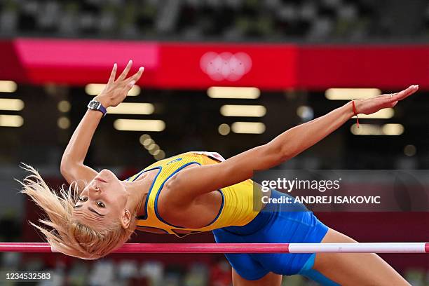 Yevchenko Yuliya Levchenko High Jumper Photos and Premium High Res Pictures ...