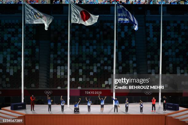 Victory Ceremony Photos And Premium High Res Pictures Getty Images victory-ceremony-photos-and-premium-high-res-pictures-getty-images