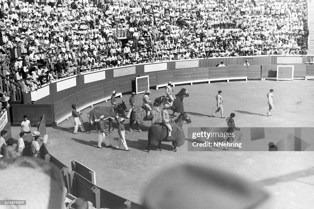 Bullfight pascillo 1949, retro