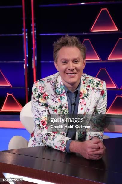 Ana Gasteyer vs Luke Kirby and Ashanti vs Clay Aiken This week on The $100,000 Pyramid, actress and comedian Ana Gasteyer faces off against actor...